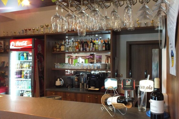 Hotel Golf Bitozeves Over view