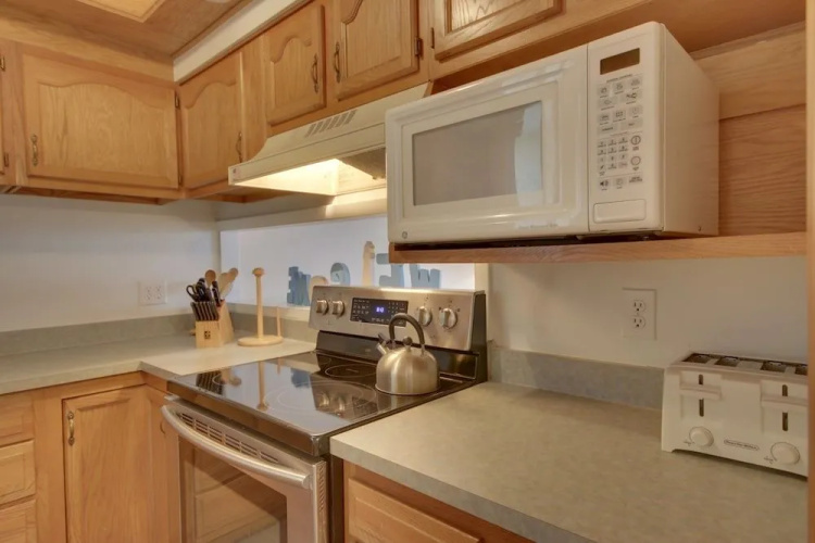 Wight Bay 461 - 2 Br Condo