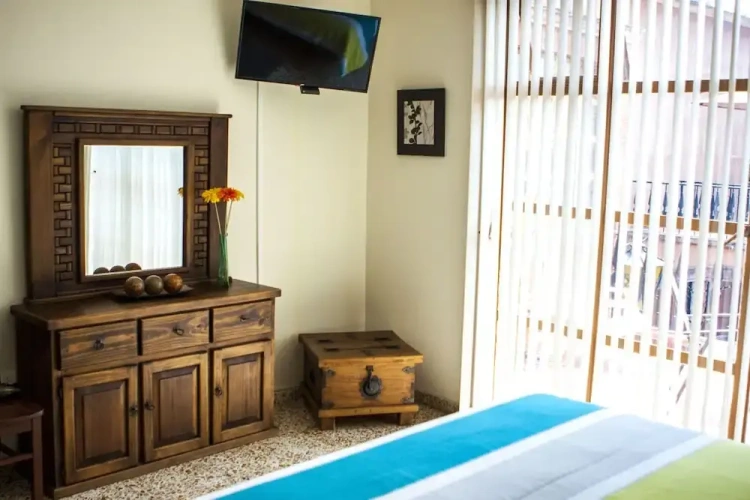 3 Bedrooms Standard Family room
