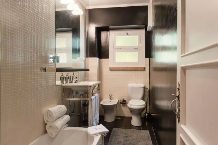 Lisbon City Break Suites