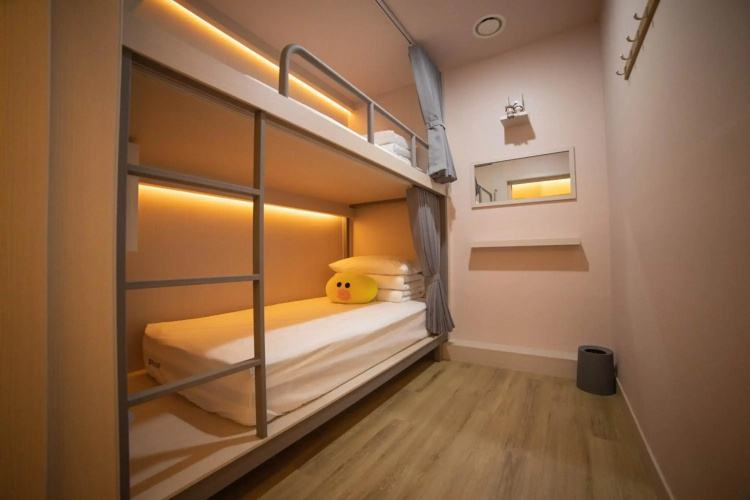Calistar Hotel