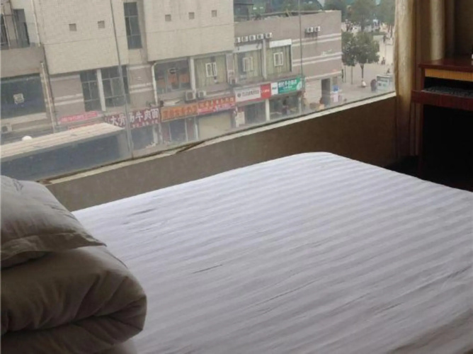Taihui Business Hostel