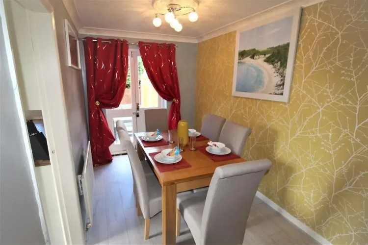 Thorne 3 Bed House