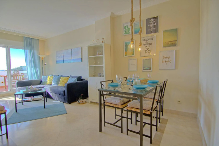 Bluebay Apartment - CT 108