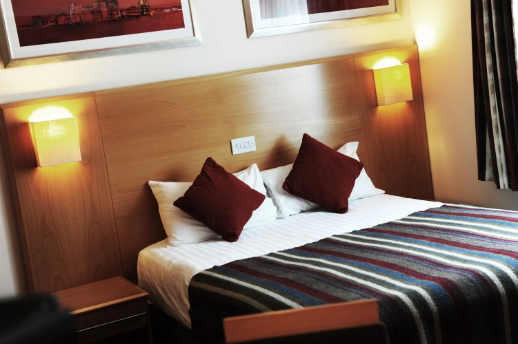 Village Hotel Hull