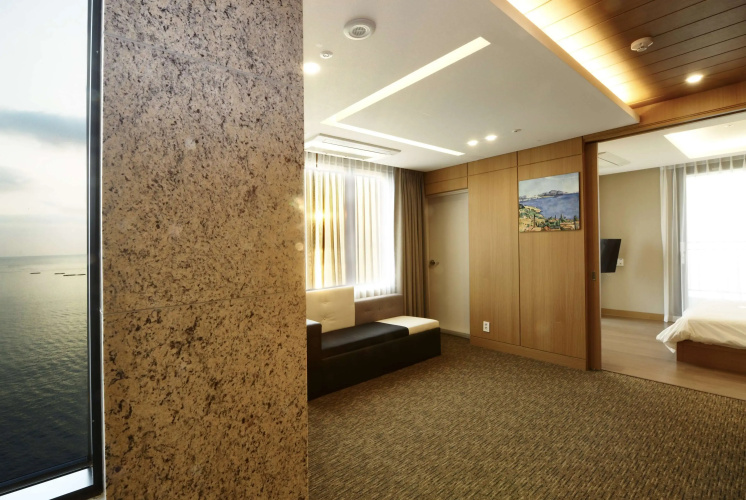 Ramada Sokcho Hotel