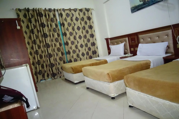 Dream Touch Hotel by Oyo Rooms