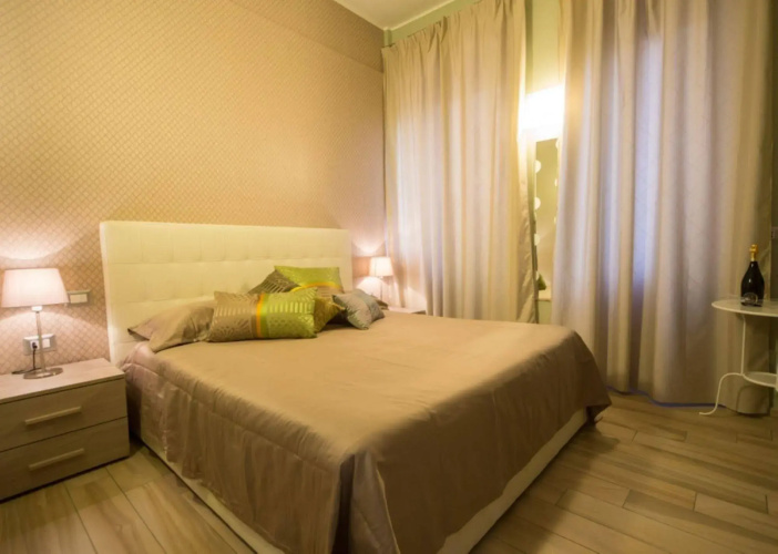Mikale Rooms