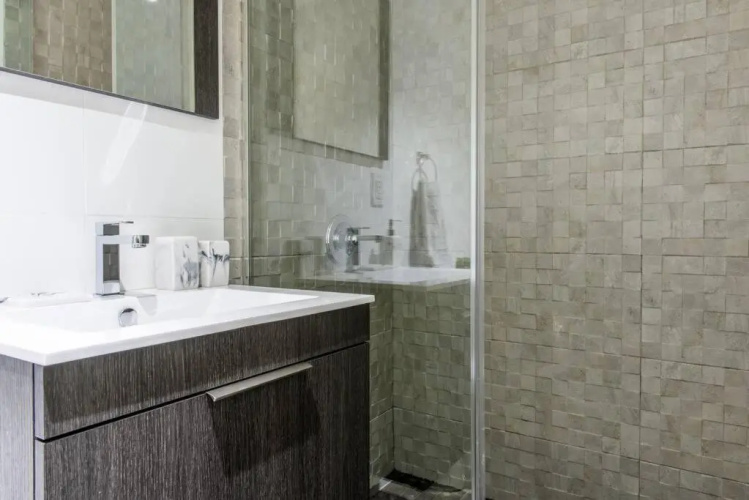 24-11 Studio in Gramercy W D in Unit Best Value
