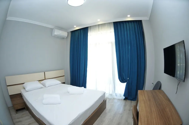 hotel horizon