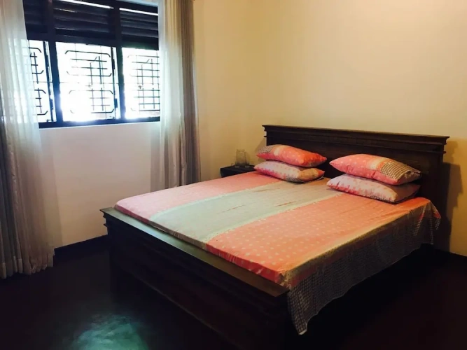 Economy Double Basement room