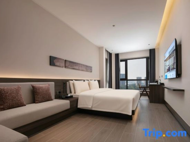 Standard Double room with river view