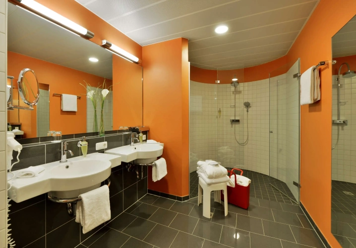 Double Suite