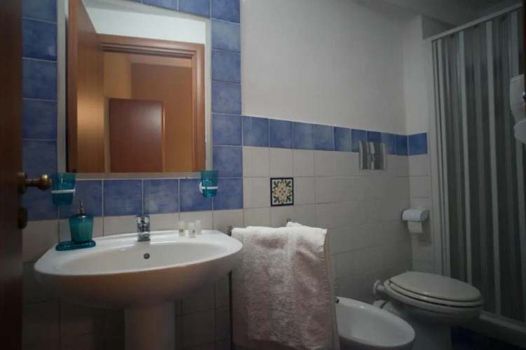Kolymbetra Bed and Breakfast