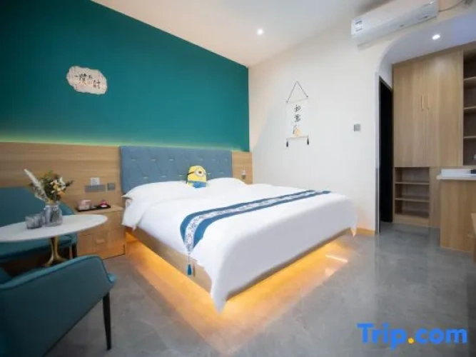 Premium Double room with garden view
