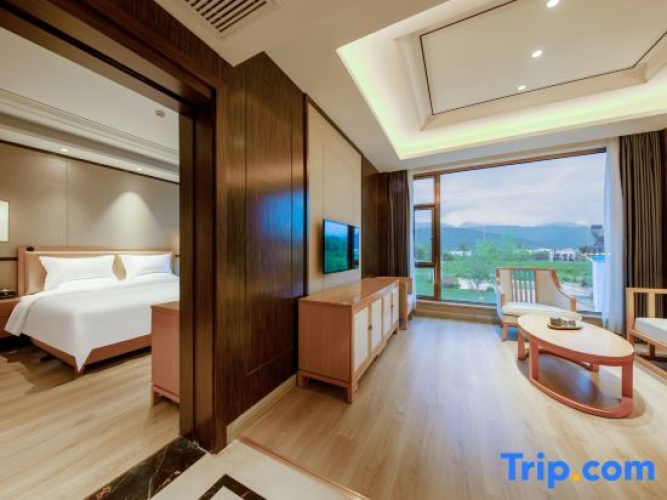Triple Suite