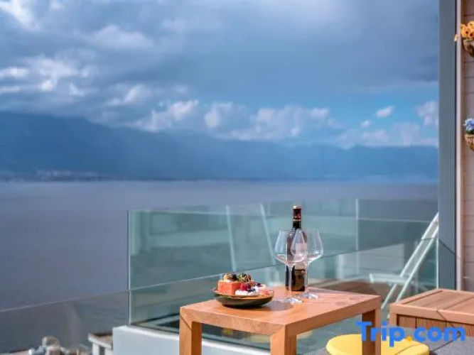 Dali South Holiday Villa
