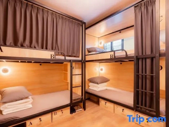 Bed in Dorm (female dorm)
