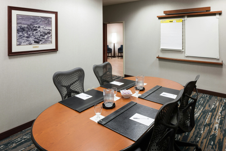 Hampton Inn St. Louis-Downtown (At the Gateway Arch) photo 23