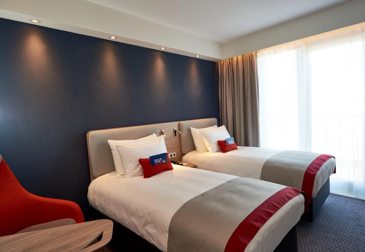Holiday Inn Express Amsterdam-City Hall photo 7