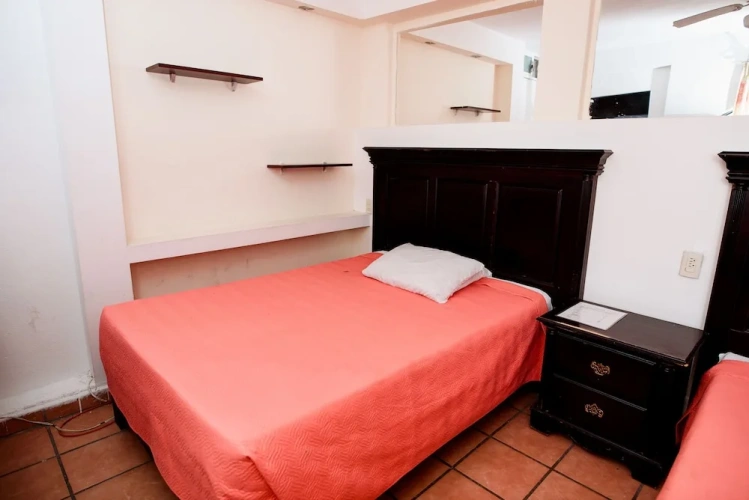 Economy Quadruple room