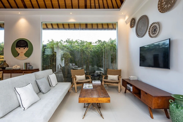 Villa Lapis by Villa Finder