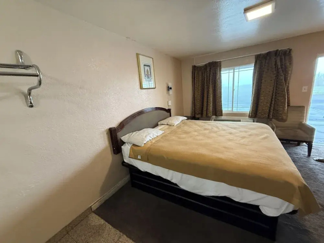 Gables Motel