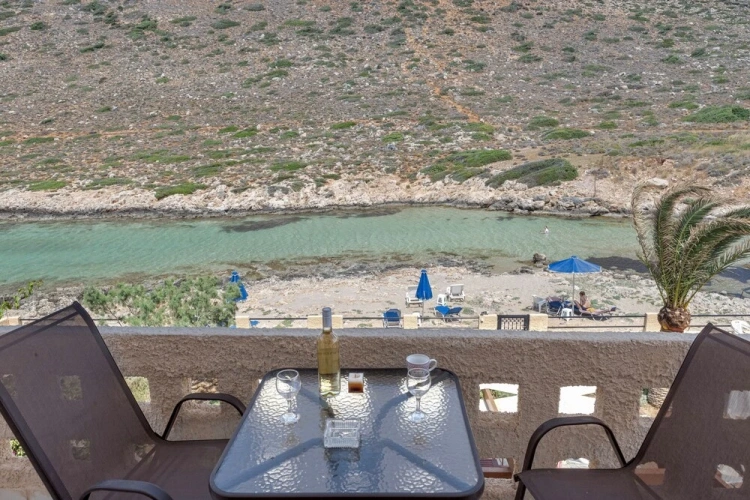 Executive Apartment with balcony and with bay view