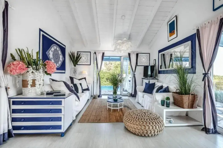 Myrtle Cottage - Charming 2 bed Cottage