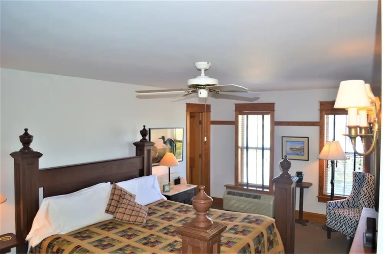 Standard Double room with bay view