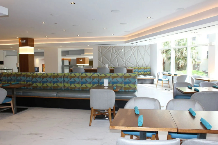 Holiday Inn Miami Beach - Oceanfront by IHG