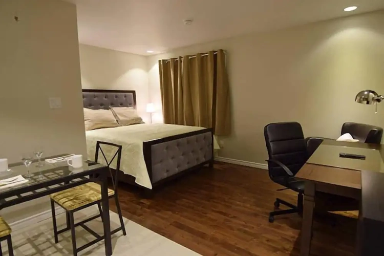 Double Suite
