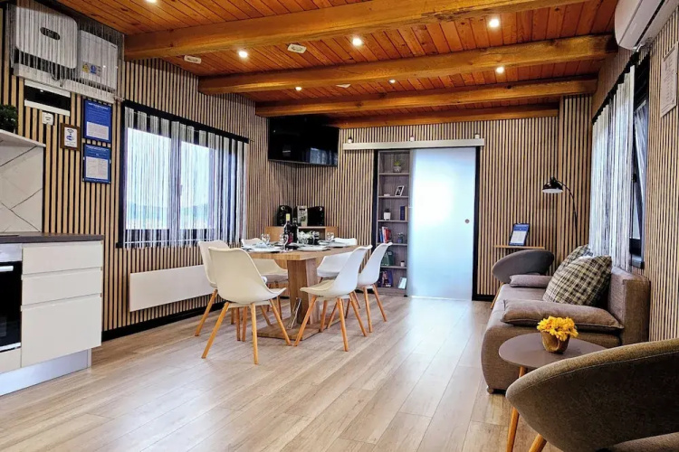 AquaHaven With Private Pool And Wellness