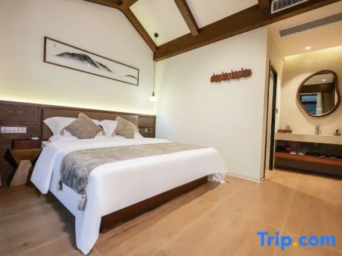 Premium Double room with balcony