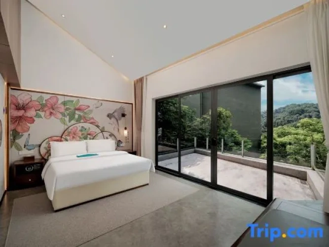 Luxury Duplex Suite