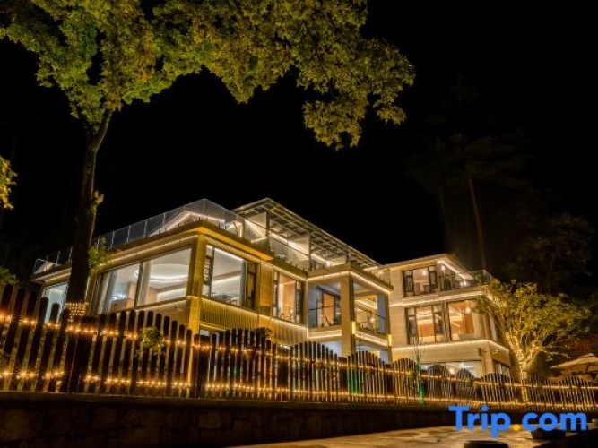 Changqi Yaju High-end Homestay (Nanyue Hengshan Scenic Area Store)