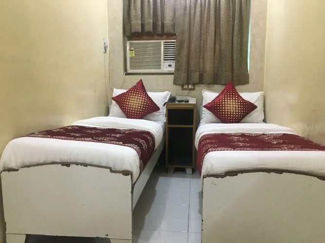 Aman Hotel CST