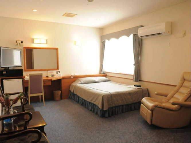 Crown Hotel Okinawa