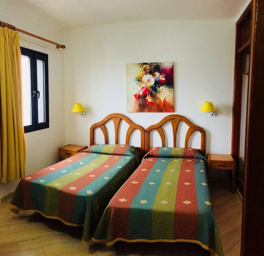 2 Bedrooms Apartment