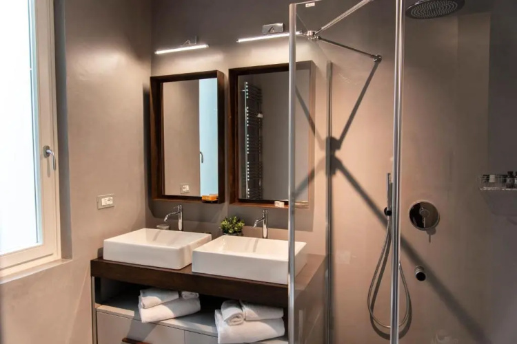 Ponte Vecchio Luxury And Stylish Apartment