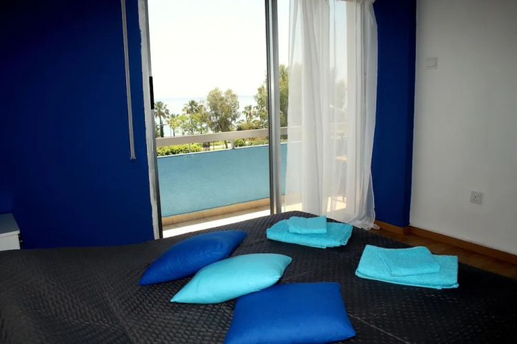 Blue Home