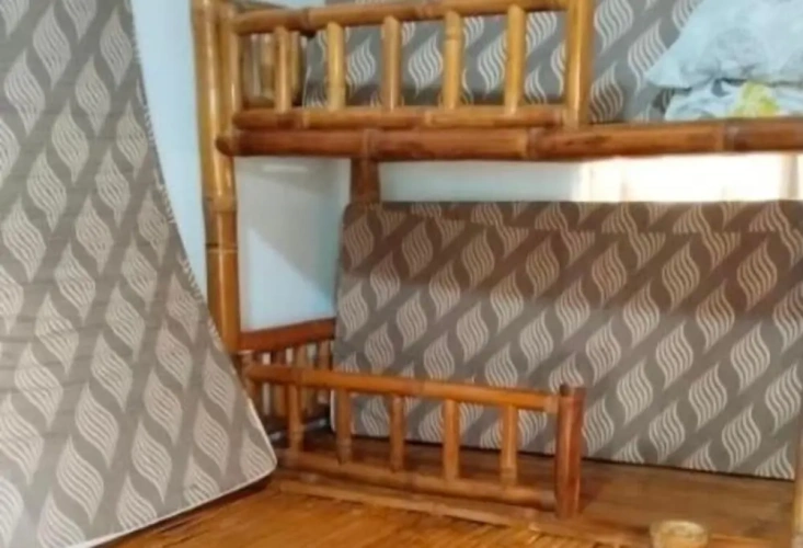 Standard Triple room with balcony and with partial ocean view