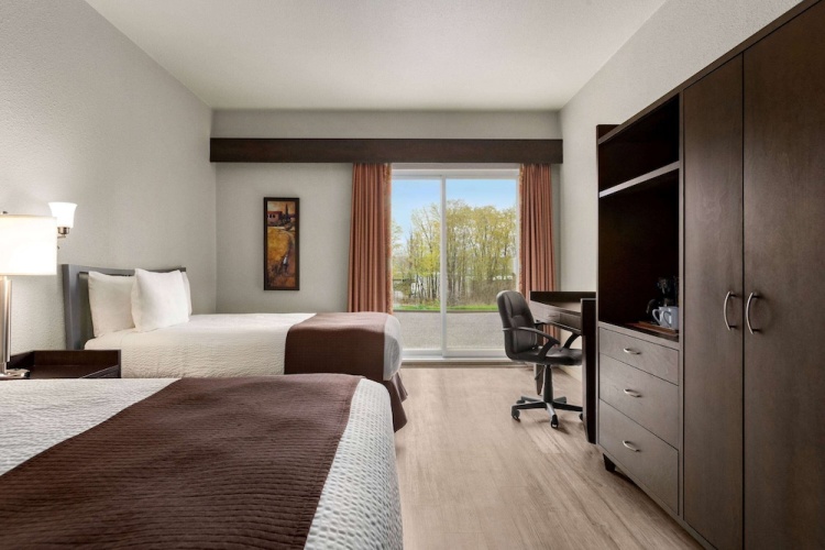 Days Inn by Wyndham Montmagny photo 8