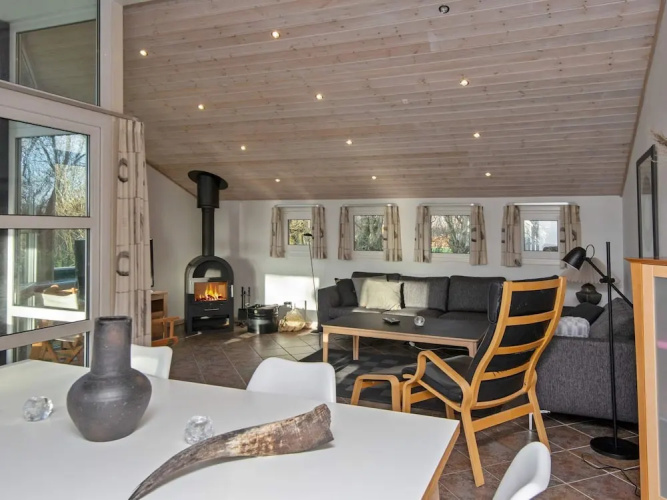6 Person Holiday Home in Hemmet-by Traum