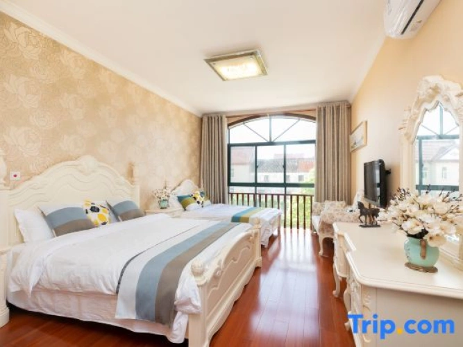 Twin Family Villa