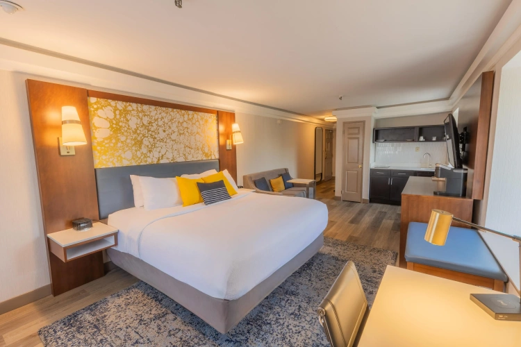 Double Suite