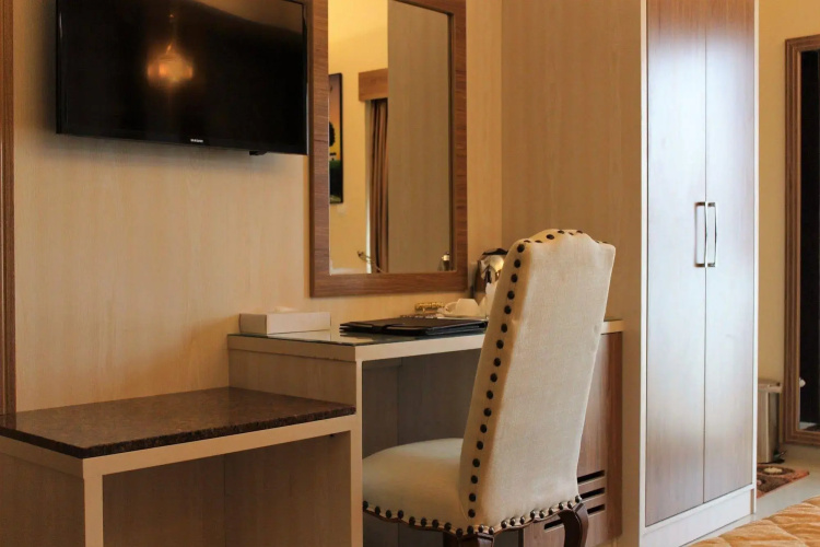 Naif View Hotel