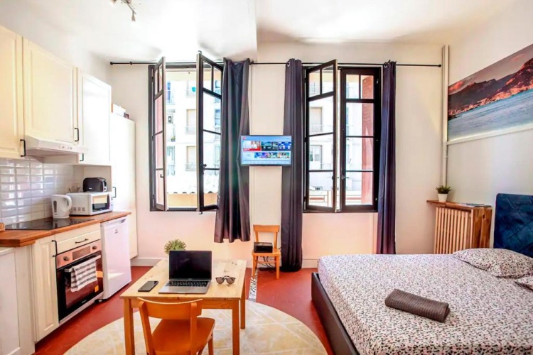 Guest rooms