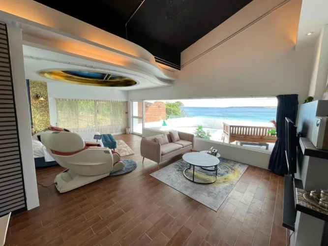 Deluxe Double room with balcony and with sea view