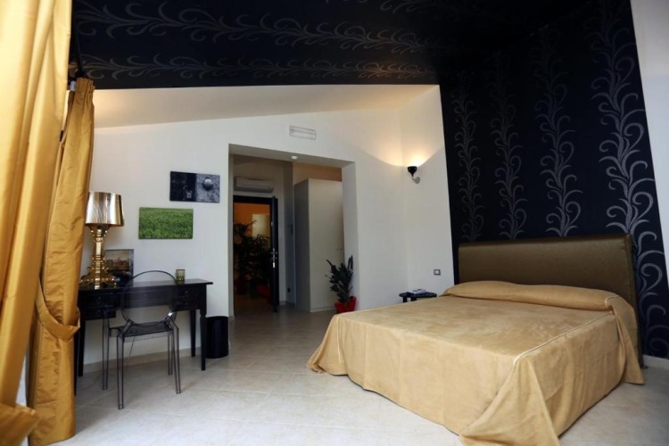 Standard Twin room with balcony